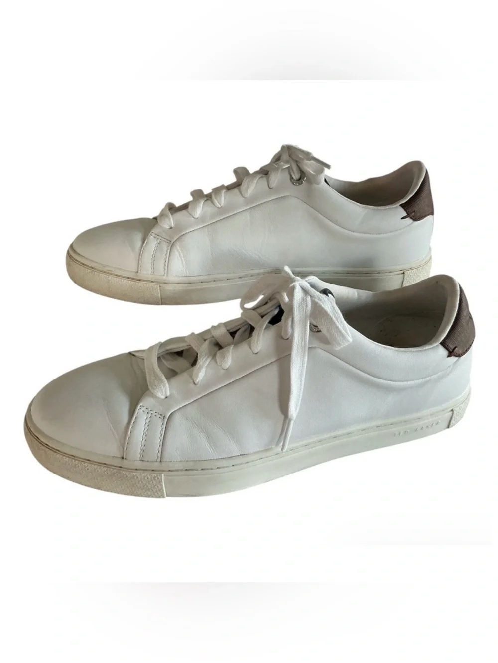 Ted Baker Men's White Low Top Leather Sneakers Size 10.5